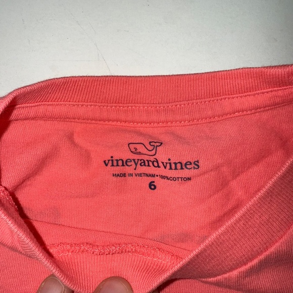 VINEYARD VINES $30 Boys 6 Coral Orange Blue Short Sleeve Pocket T-Shirt U2 - Picture 2 of 4